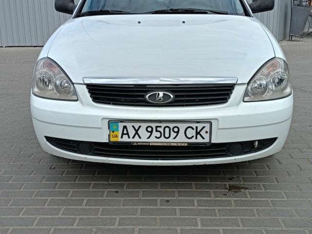 Белый ВАЗ 2107, объемом двигателя 1.6 л и пробегом 138 тыс. км за 3500 $, фото 2 на Automoto.ua
