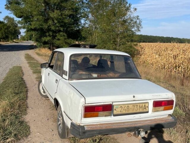 Белый ВАЗ 2107, объемом двигателя 1.3 л и пробегом 3 тыс. км за 316 $, фото 3 на Automoto.ua