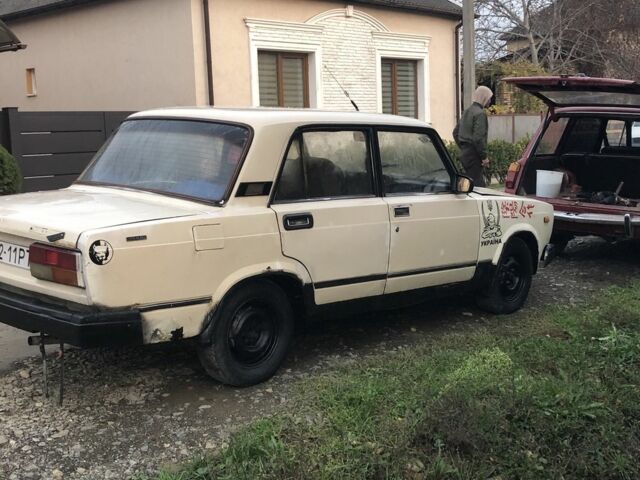 Бежевый ВАЗ 2107, объемом двигателя 1.5 л и пробегом 140 тыс. км за 404 $, фото 2 на Automoto.ua