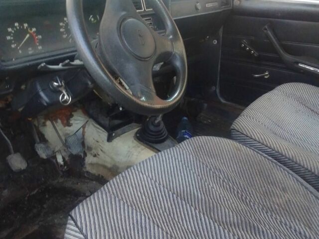 Бежевий ВАЗ 2107, об'ємом двигуна 1 л та пробігом 50 тис. км за 310 $, фото 3 на Automoto.ua