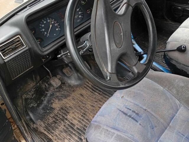 Бежевий ВАЗ 2107, об'ємом двигуна 1.6 л та пробігом 100 тис. км за 593 $, фото 4 на Automoto.ua