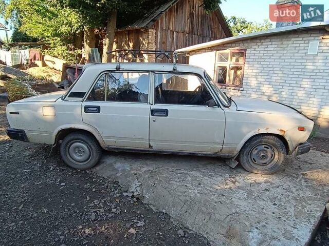 Бежевый ВАЗ 2107, объемом двигателя 0 л и пробегом 200 тыс. км за 350 $, фото 9 на Automoto.ua