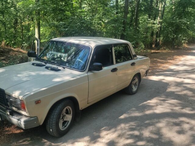 Бежевый ВАЗ 2107, объемом двигателя 0 л и пробегом 10 тыс. км за 953 $, фото 1 на Automoto.ua