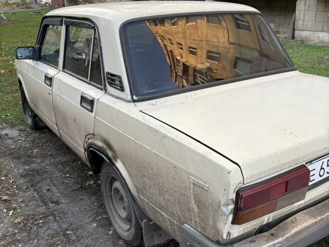 Бежевый ВАЗ 2107, объемом двигателя 1.5 л и пробегом 300 тыс. км за 591 $, фото 4 на Automoto.ua