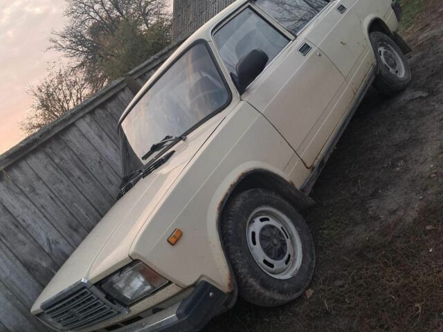 ВАЗ 2107 1984 в Прилуках на Automoto.ua Бежевый ВАЗ 2107, объемом двигателя 1.5 л и пробегом 120 тыс. км за 800 $, фото 1 на Automoto.ua