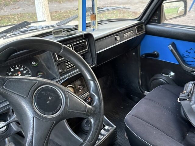 Бежевый ВАЗ 2107, объемом двигателя 1.5 л и пробегом 300 тыс. км за 591 $, фото 7 на Automoto.ua