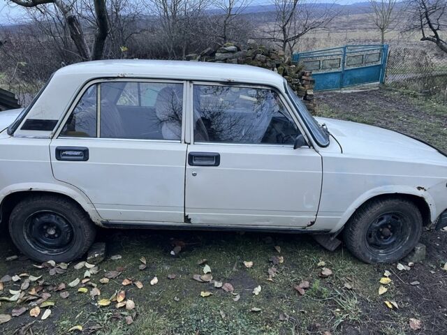 Бежевый ВАЗ 2107, объемом двигателя 1.5 л и пробегом 202 тыс. км за 450 $, фото 1 на Automoto.ua