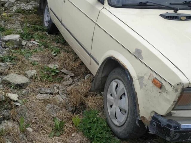 ВАЗ 2107 1984 в Каменце-Подольском на Automoto.ua Бежевый ВАЗ 2107, объемом двигателя 1.3 л и пробегом 80 тыс. км за 350 $, фото 4 на Automoto.ua