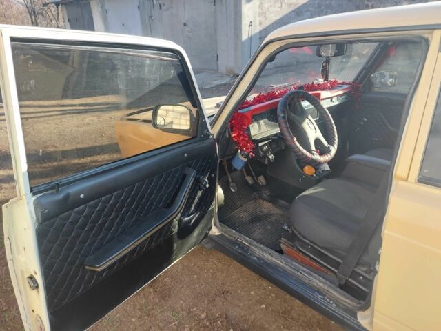 Бежевый ВАЗ 2107, объемом двигателя 1.5 л и пробегом 48 тыс. км за 700 $, фото 3 на Automoto.ua