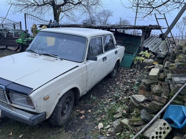 Бежевый ВАЗ 2107, объемом двигателя 1.5 л и пробегом 202 тыс. км за 450 $, фото 2 на Automoto.ua