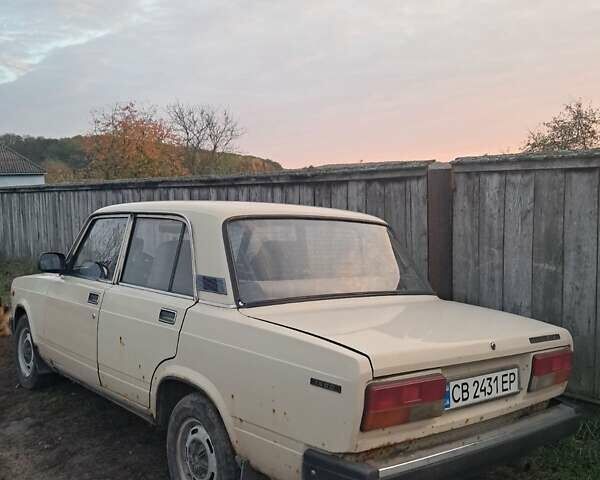 ВАЗ 2107 1984 в Прилуках на Automoto.ua Бежевый ВАЗ 2107, объемом двигателя 1.5 л и пробегом 120 тыс. км за 800 $, фото 1 на Automoto.ua