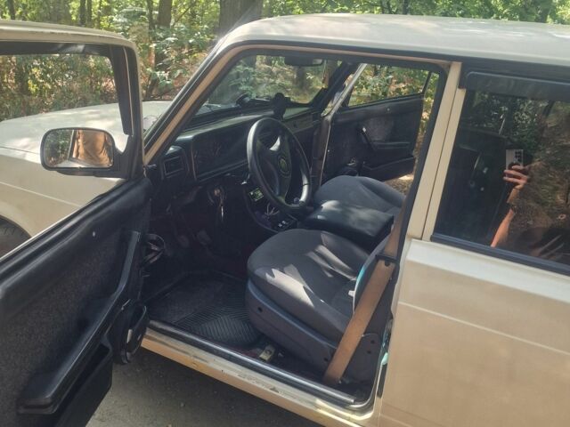 Бежевый ВАЗ 2107, объемом двигателя 0 л и пробегом 10 тыс. км за 953 $, фото 5 на Automoto.ua