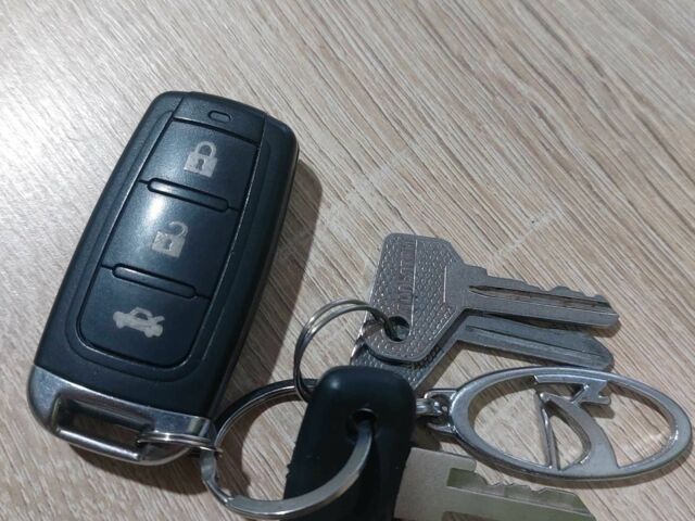 Бежевый ВАЗ 2107, объемом двигателя 1.5 л и пробегом 48 тыс. км за 700 $, фото 12 на Automoto.ua