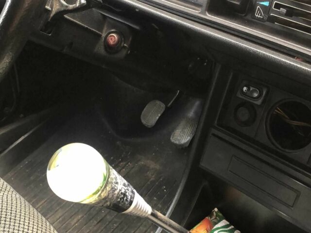 Бежевий ВАЗ 2107, об'ємом двигуна 1.5 л та пробігом 1 тис. км за 832 $, фото 4 на Automoto.ua