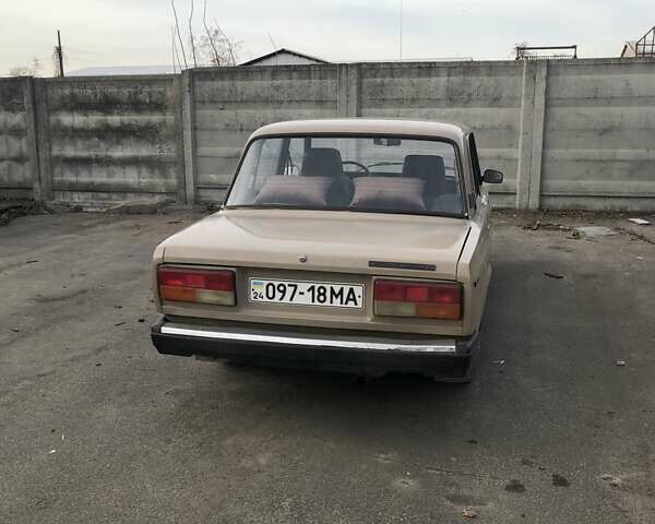 Бежевый ВАЗ 2107, объемом двигателя 0 л и пробегом 267 тыс. км за 1150 $, фото 2 на Automoto.ua