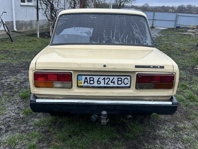 Бежевый ВАЗ 2107, объемом двигателя 1.5 л и пробегом 400 тыс. км за 709 $, фото 3 на Automoto.ua