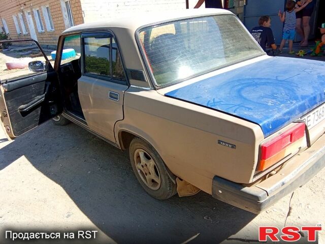 Бежевый ВАЗ 2107, объемом двигателя 1.5 л и пробегом 0 тыс. км за 800 $, фото 2 на Automoto.ua