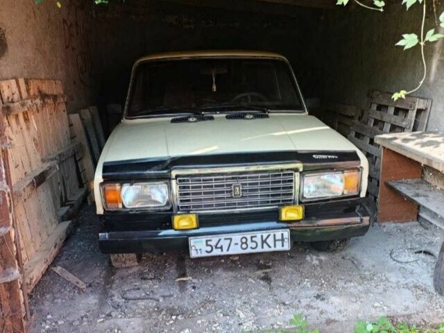 Бежевый ВАЗ 2107, объемом двигателя 1.5 л и пробегом 34 тыс. км за 600 $, фото 1 на Automoto.ua