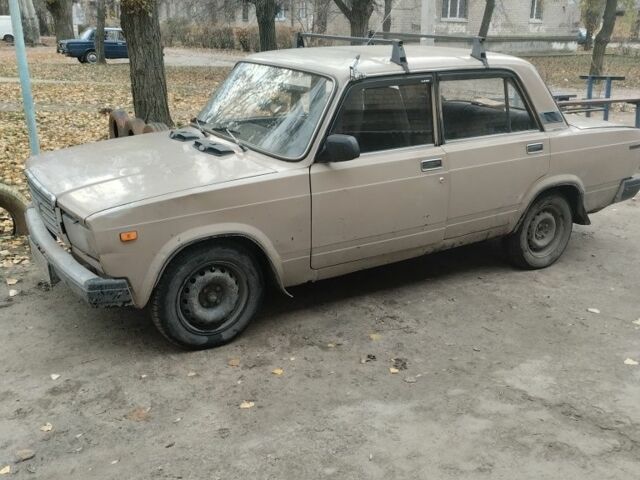 Бежевый ВАЗ 2107, объемом двигателя 0 л и пробегом 625 тыс. км за 475 $, фото 3 на Automoto.ua