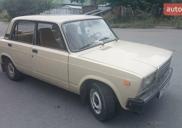 ВАЗ 2107 1986 в Днепре (Днепропетровске) на Automoto.ua Бежевый ВАЗ 2107, объемом двигателя 1.5 л и пробегом 80 тыс. км за 1500 $, фото 16 на Automoto.ua