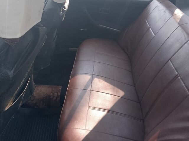 Бежевый ВАЗ 2107, объемом двигателя 1.5 л и пробегом 98 тыс. км за 620 $, фото 7 на Automoto.ua