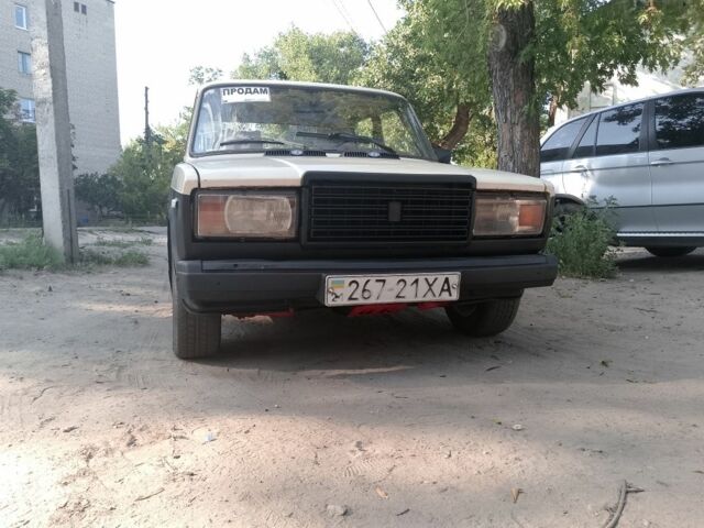 Бежевый ВАЗ 2107, объемом двигателя 1.5 л и пробегом 98 тыс. км за 620 $, фото 2 на Automoto.ua