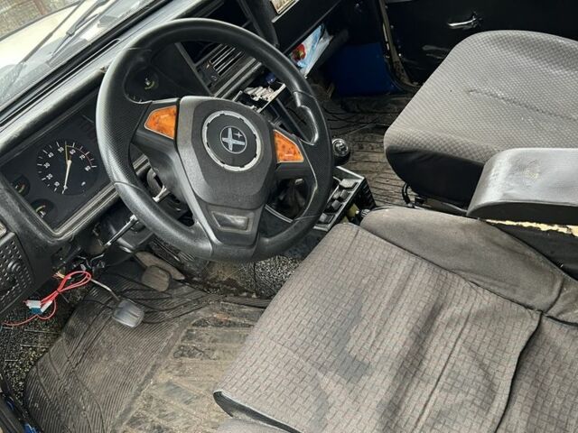 Бежевый ВАЗ 2107, объемом двигателя 0 л и пробегом 200 тыс. км за 592 $, фото 2 на Automoto.ua