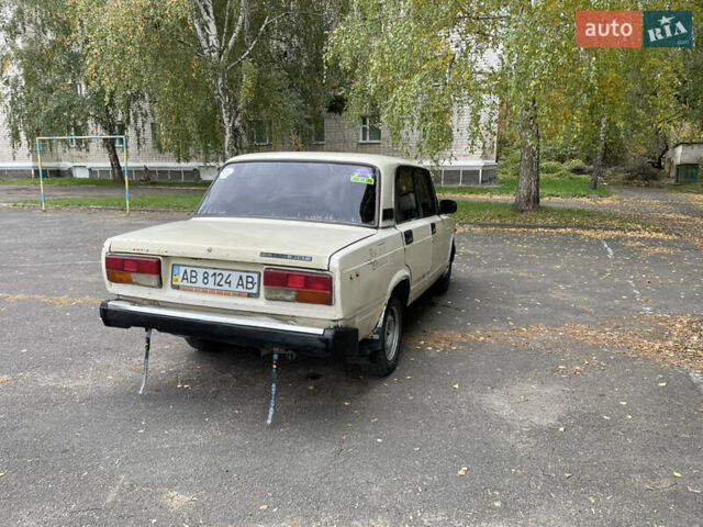 ВАЗ 2107 1986 в Могилев-Подольском на Automoto.ua Бежевый ВАЗ 2107, объемом двигателя 1.46 л и пробегом 300 тыс. км за 1111 $, фото 3 на Automoto.ua