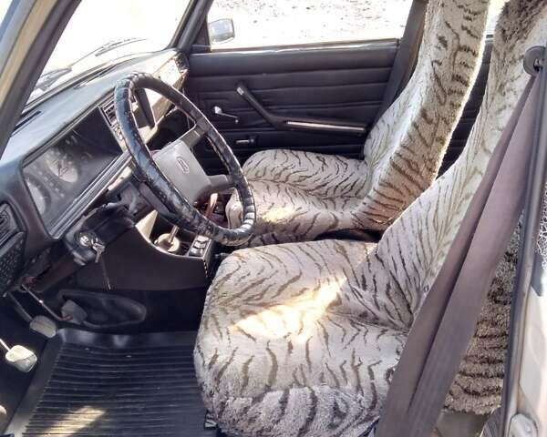 ВАЗ 2107 1986 в Виннице на Automoto.ua Бежевый ВАЗ 2107, объемом двигателя 1.45 л и пробегом 145 тыс. км за 1207 $, фото 2 на Automoto.ua
