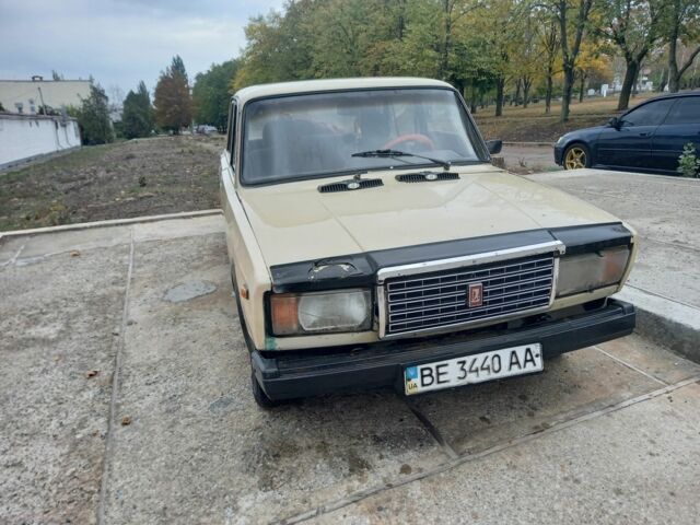 Бежевый ВАЗ 2107, объемом двигателя 0 л и пробегом 100 тыс. км за 451 $, фото 5 на Automoto.ua