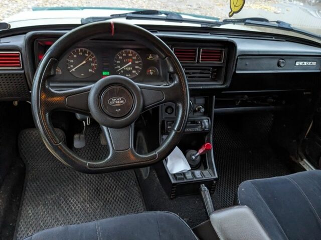 Бежевый ВАЗ 2107, объемом двигателя 1.3 л и пробегом 42 тыс. км за 669 $, фото 4 на Automoto.ua