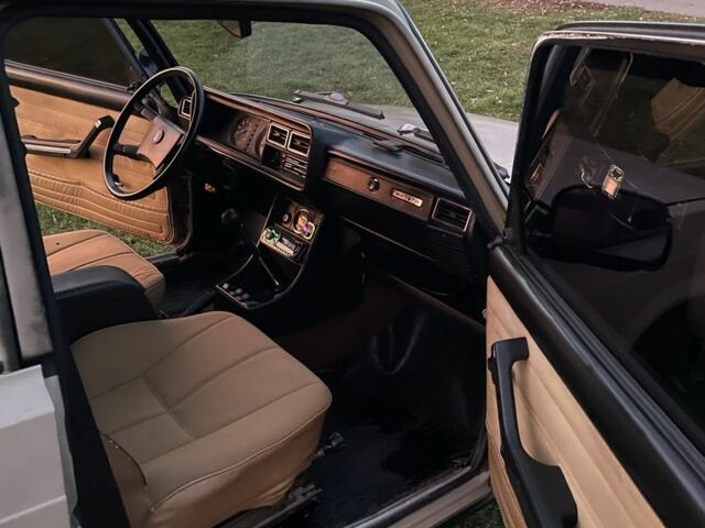 Бежевий ВАЗ 2107, об'ємом двигуна 1.5 л та пробігом 99 тис. км за 999 $, фото 2 на Automoto.ua