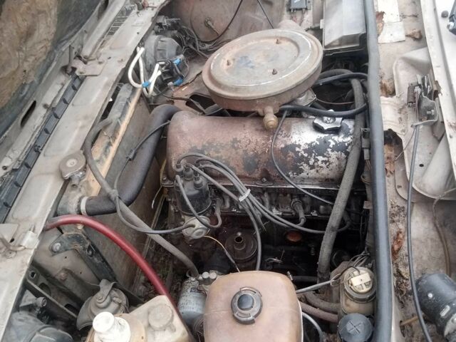 ВАЗ 2107 1986 в Виннице на Automoto.ua Бежевый ВАЗ 2107, объемом двигателя 0 л и пробегом 1000 тыс. км за 385 $, фото 8 на Automoto.ua