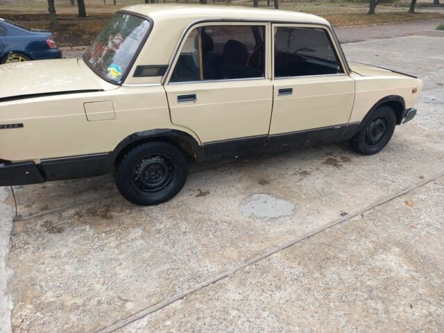 Бежевый ВАЗ 2107, объемом двигателя 0 л и пробегом 100 тыс. км за 451 $, фото 4 на Automoto.ua