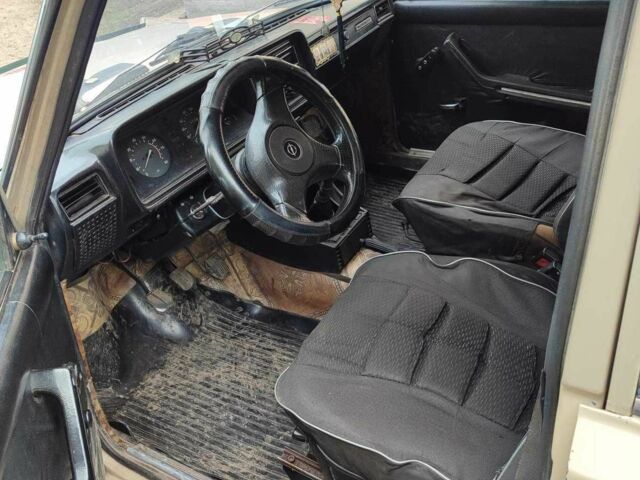 ВАЗ 2107 1987 в Каменце-Подольском на Automoto.ua Бежевый ВАЗ 2107, объемом двигателя 0 л и пробегом 270 тыс. км за 720 $, фото 3 на Automoto.ua