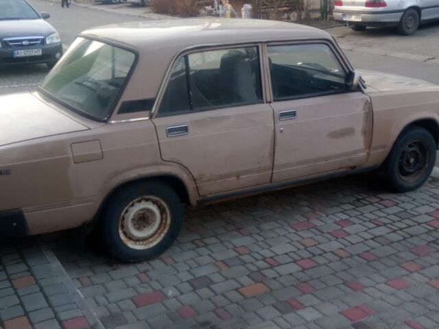 Бежевый ВАЗ 2107, объемом двигателя 1.3 л и пробегом 89 тыс. км за 664 $, фото 5 на Automoto.ua