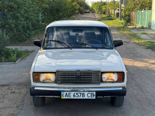 Бежевый ВАЗ 2107, объемом двигателя 0 л и пробегом 1 тыс. км за 850 $, фото 1 на Automoto.ua