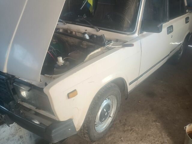 Бежевий ВАЗ 2107, об'ємом двигуна 1.5 л та пробігом 100 тис. км за 955 $, фото 1 на Automoto.ua