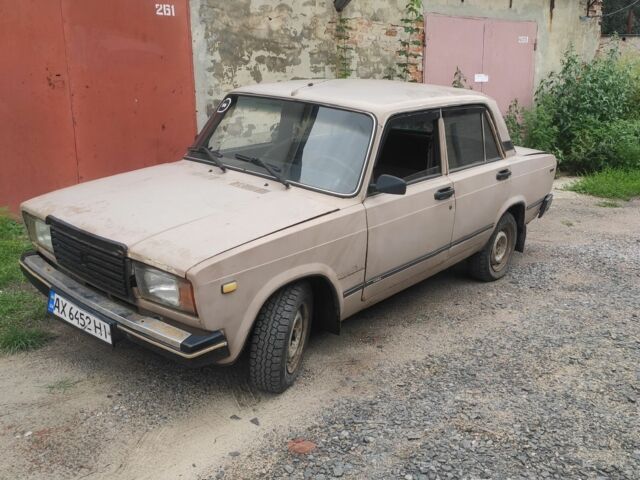 Бежевий ВАЗ 2107, об'ємом двигуна 1.5 л та пробігом 50 тис. км за 476 $, фото 4 на Automoto.ua