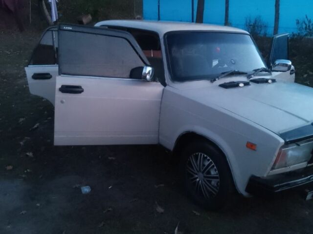 ВАЗ 2107 1987 в Монастырище на Automoto.ua Бежевый ВАЗ 2107, объемом двигателя 1.3 л и пробегом 1000 тыс. км за 1000 $, фото 7 на Automoto.ua