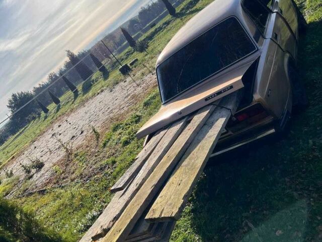 Бежевый ВАЗ 2107, объемом двигателя 1.5 л и пробегом 300 тыс. км за 597 $, фото 1 на Automoto.ua