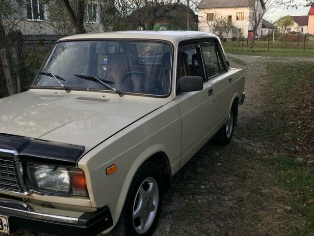 Бежевий ВАЗ 2107, об'ємом двигуна 1.5 л та пробігом 150 тис. км за 799 $, фото 3 на Automoto.ua