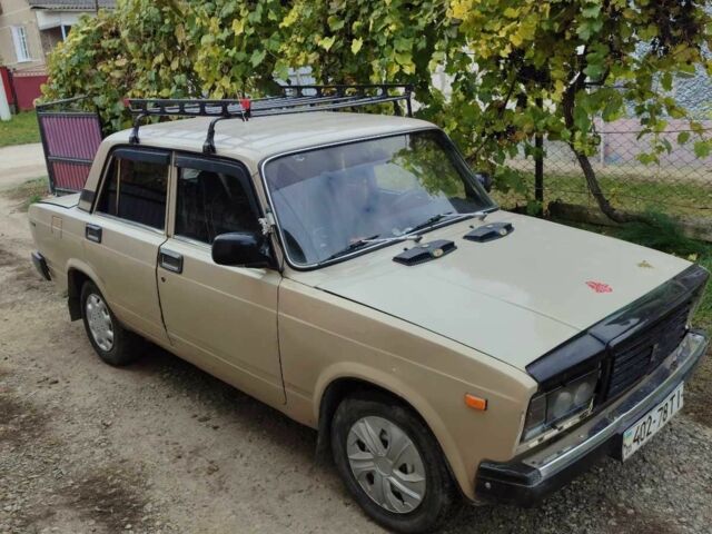 ВАЗ 2107 1987 в Каменце-Подольском на Automoto.ua Бежевый ВАЗ 2107, объемом двигателя 0 л и пробегом 270 тыс. км за 720 $, фото 1 на Automoto.ua