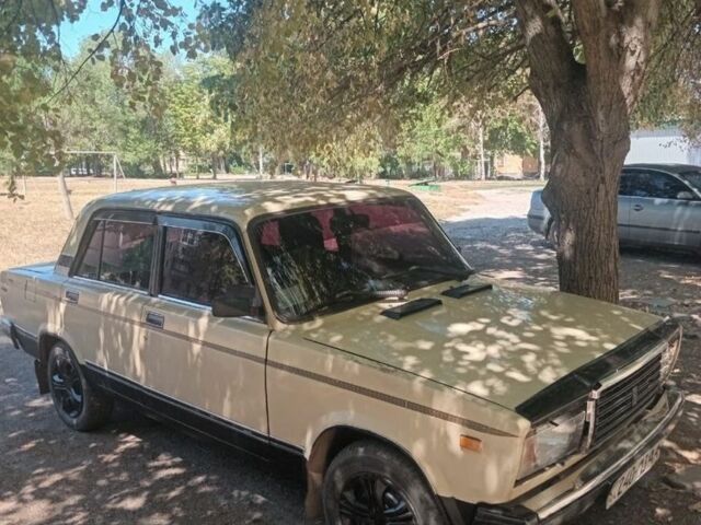 Бежевый ВАЗ 2107, объемом двигателя 1.5 л и пробегом 3 тыс. км за 750 $, фото 5 на Automoto.ua