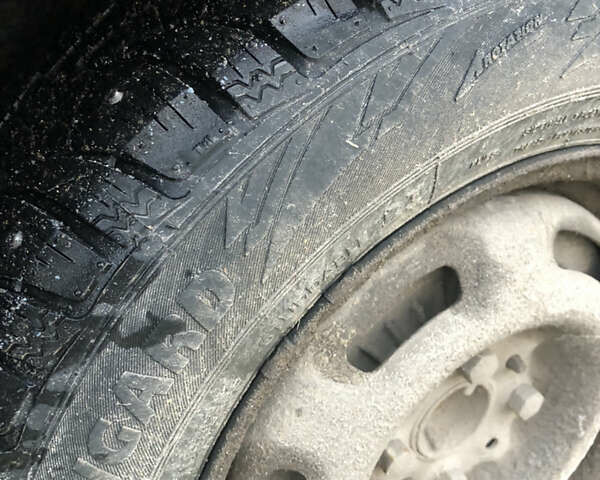 Бежевый ВАЗ 2107, объемом двигателя 1.3 л и пробегом 331 тыс. км за 650 $, фото 7 на Automoto.ua