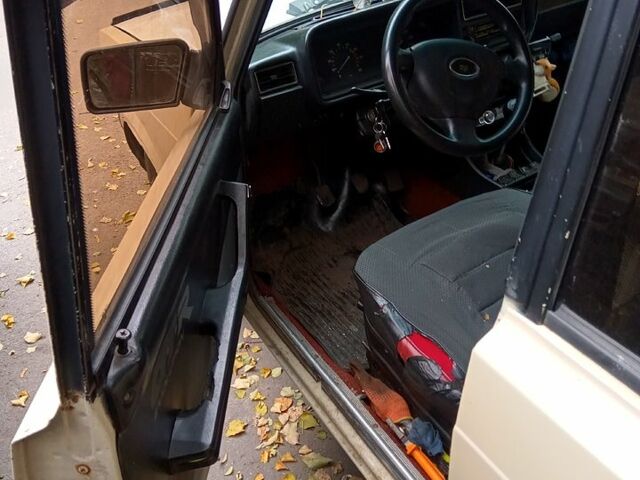 Бежевый ВАЗ 2107, объемом двигателя 1.5 л и пробегом 190 тыс. км за 650 $, фото 4 на Automoto.ua