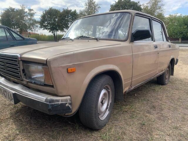 Бежевий ВАЗ 2107, об'ємом двигуна 0 л та пробігом 250 тис. км за 607 $, фото 1 на Automoto.ua