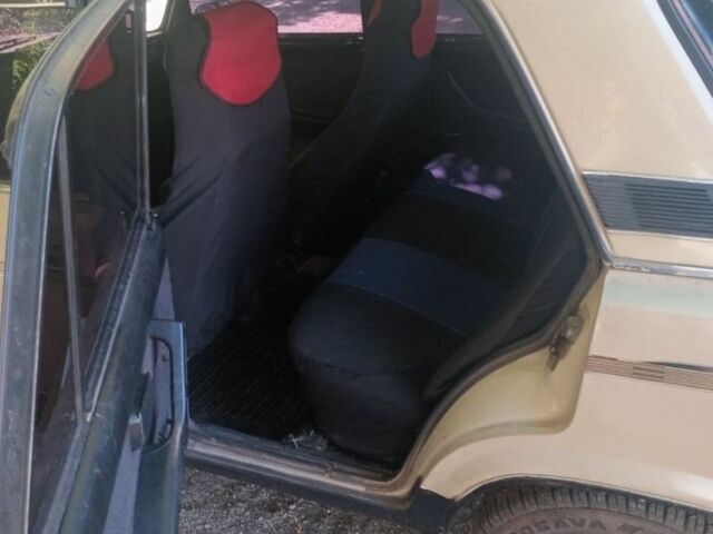 Бежевый ВАЗ 2107, объемом двигателя 1.5 л и пробегом 3 тыс. км за 750 $, фото 6 на Automoto.ua