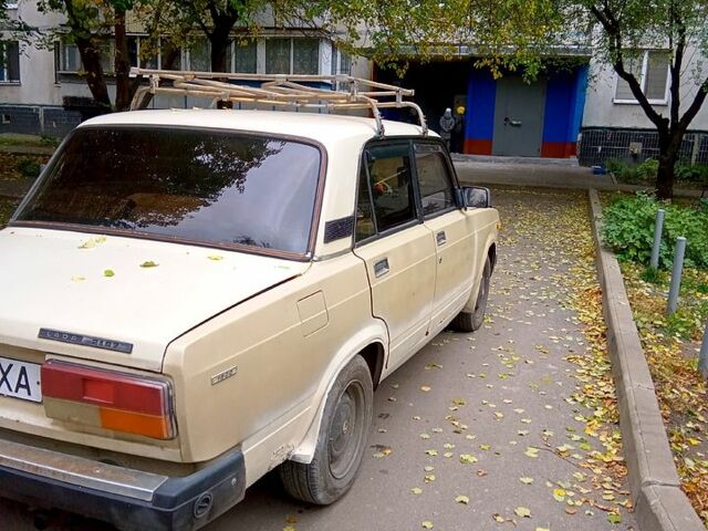 Бежевый ВАЗ 2107, объемом двигателя 1.5 л и пробегом 190 тыс. км за 650 $, фото 2 на Automoto.ua