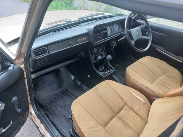 Бежевый ВАЗ 2107, объемом двигателя 0 л и пробегом 150 тыс. км за 1900 $, фото 1 на Automoto.ua